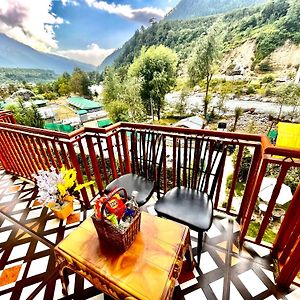 Sana Cottage - Affordable Luxury Stay In Manali